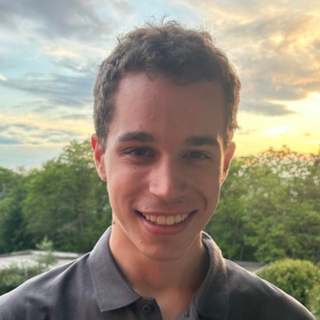 Simon Ilincev's profile picture